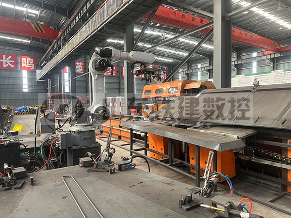 深耕智 能建造，赋能基建升级 —— 山东铁建数控设备有限公司智慧梁场箱梁生产线引领行业新潮流